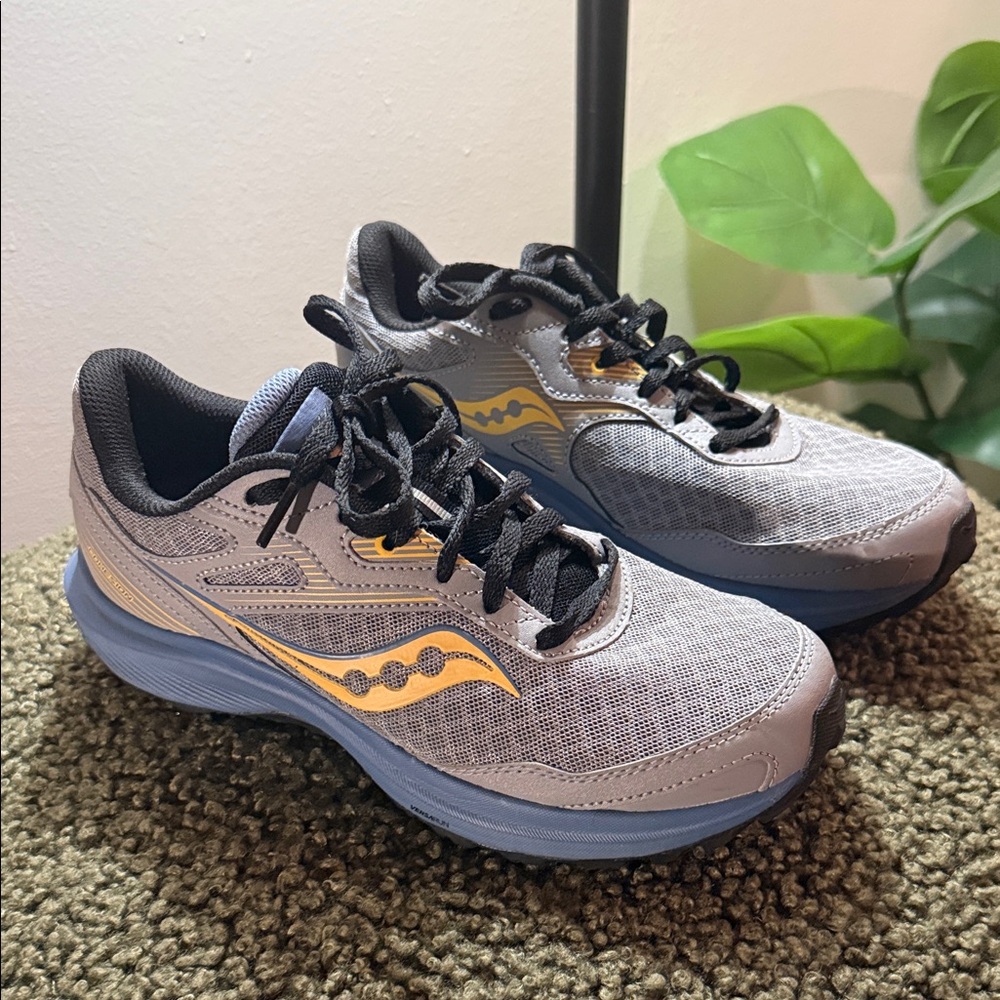 Saucony runners wmns 8 blue butter‎ yellow trend colors comfort Cohesion TR16